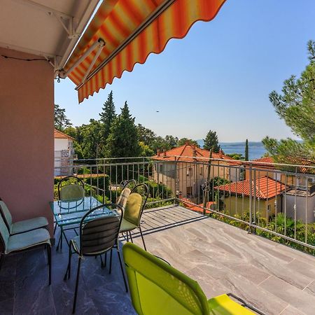 Jasminka Loncaric Apartman Crikvenica Kültér fotó