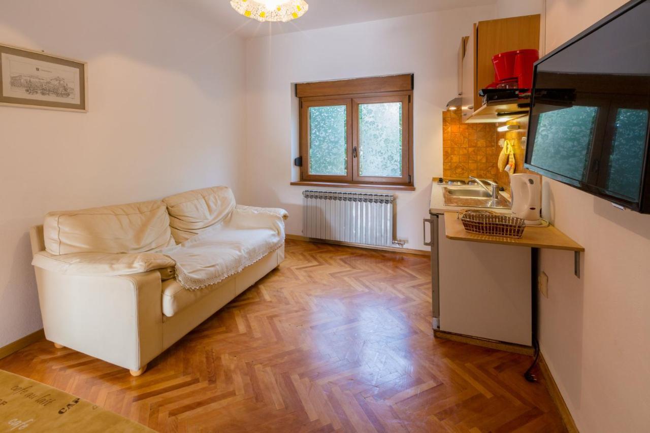 Jasminka Loncaric Apartman Crikvenica Kültér fotó