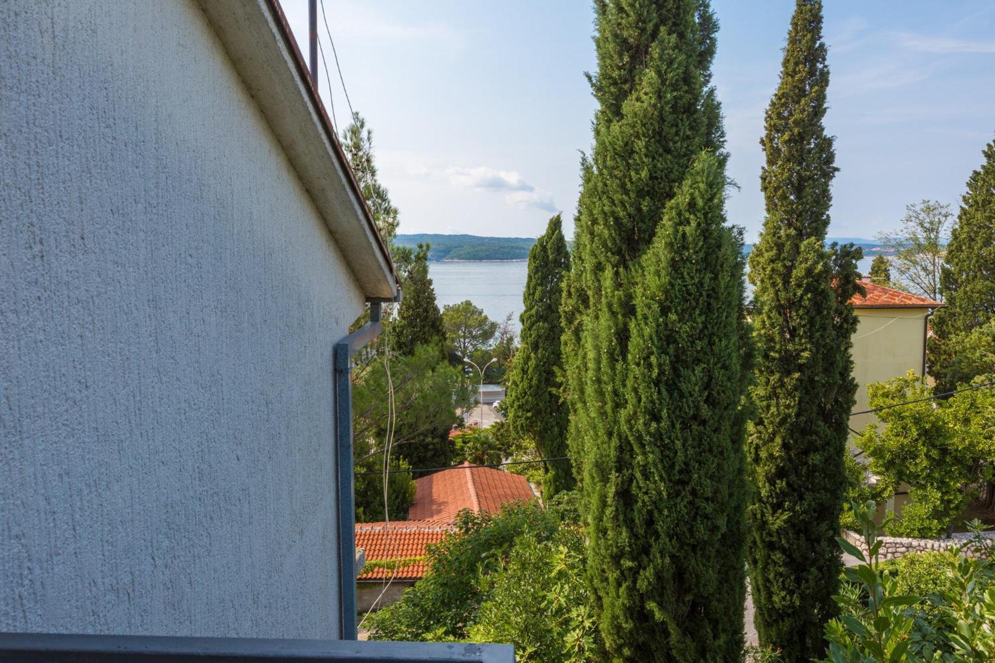 Jasminka Loncaric Apartman Crikvenica Szoba fotó