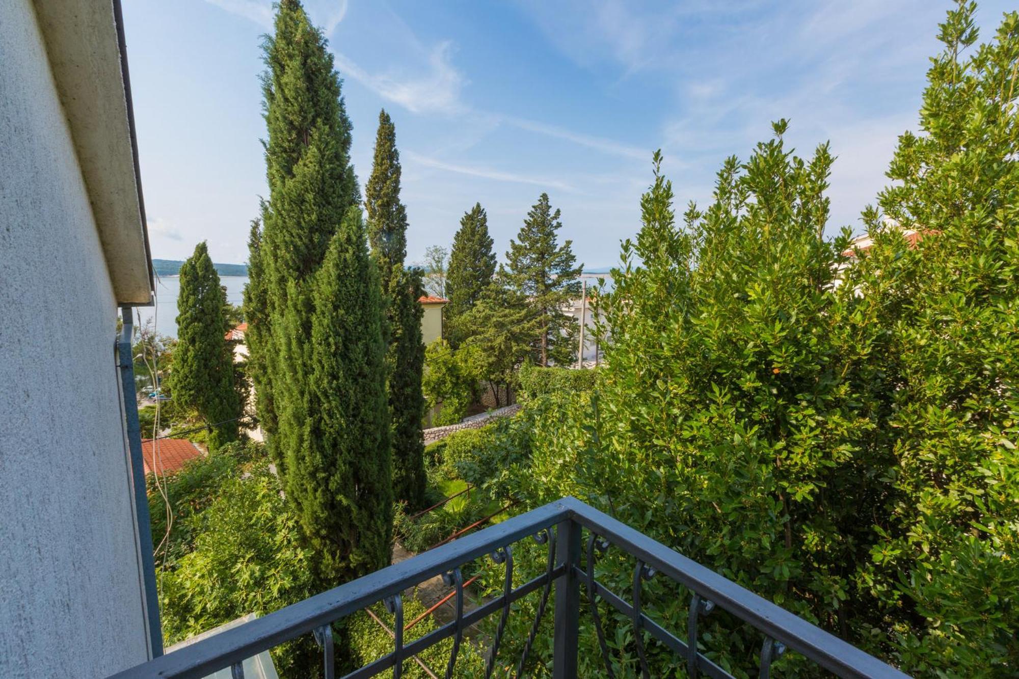 Jasminka Loncaric Apartman Crikvenica Szoba fotó